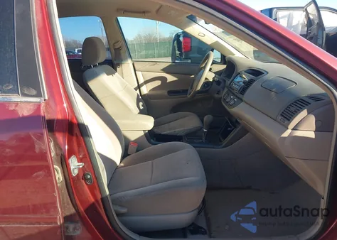 2005 Toyota Camry Le из США, поврежденный, VIN 4T1BE32K75U087787